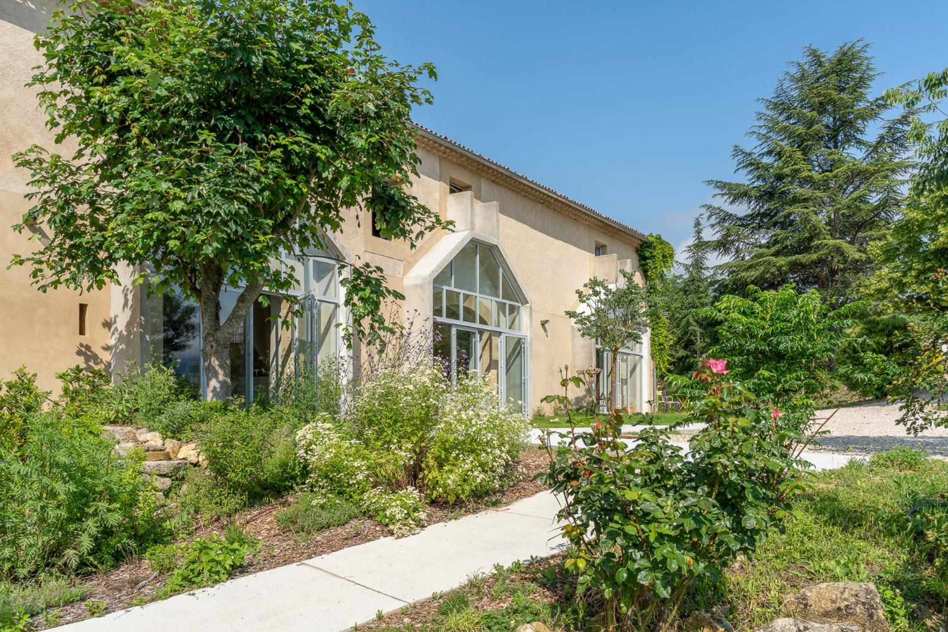 Domaine La Ferme Hi Bride Bed & Breakfast Villelaure Ngoại thất bức ảnh