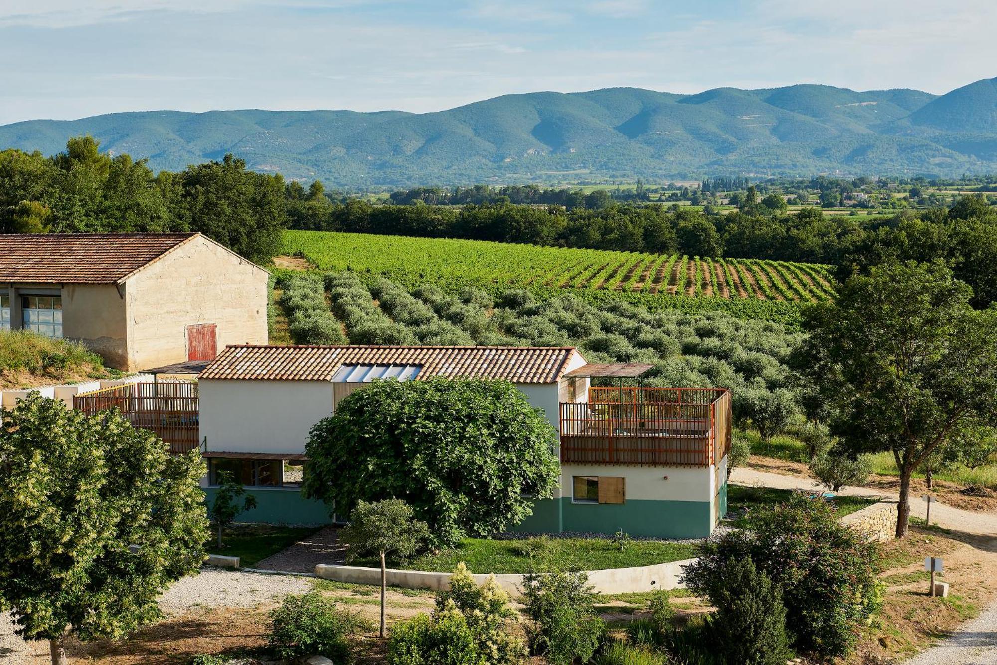 Domaine La Ferme Hi Bride Bed & Breakfast Villelaure Ngoại thất bức ảnh