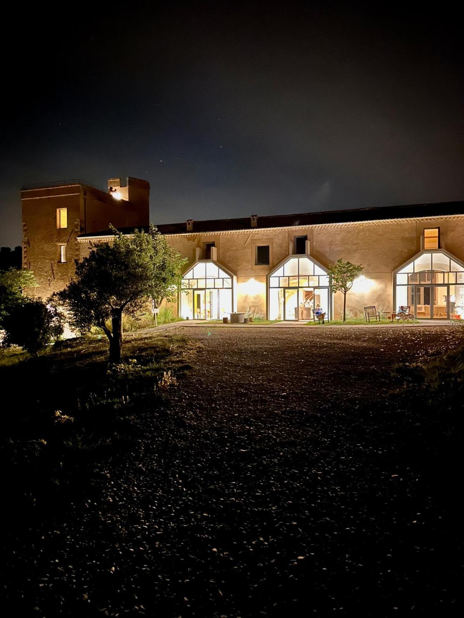 Domaine La Ferme Hi Bride Bed & Breakfast Villelaure Ngoại thất bức ảnh